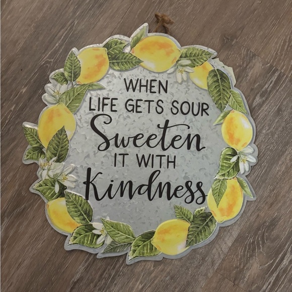 Lemon-Themed Decorative Tim Metal Sign - Picture 2 of 5